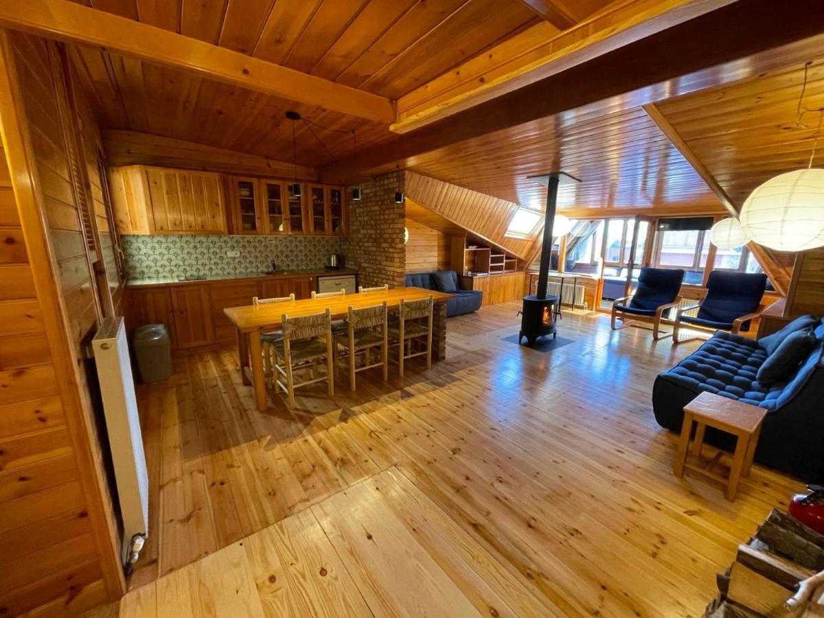 L01 Llivia Apartment Екстериор снимка