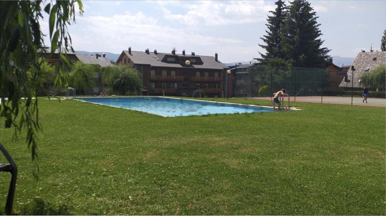 L01 Llivia Apartment Екстериор снимка